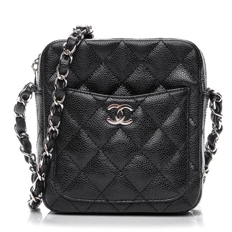 black chanel cross body bag